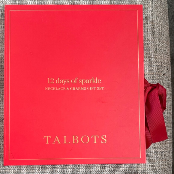 New Talbots 12 Days of Christmas Charm Pendant Necklace - Picture 3 of 4